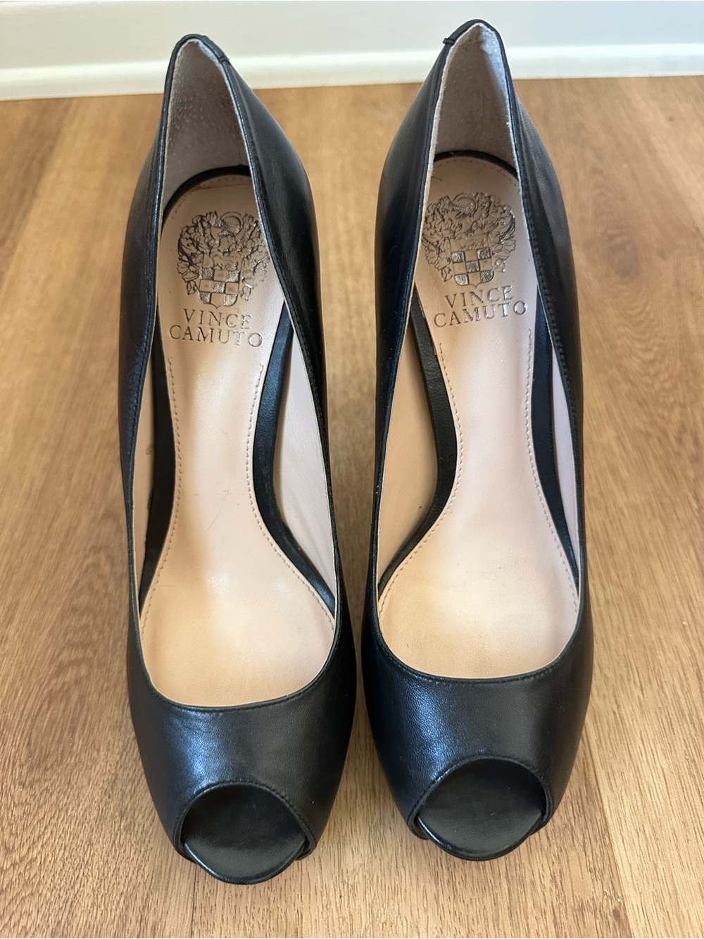 Vince Camuto platform Black Leather Open-Toe Pumps